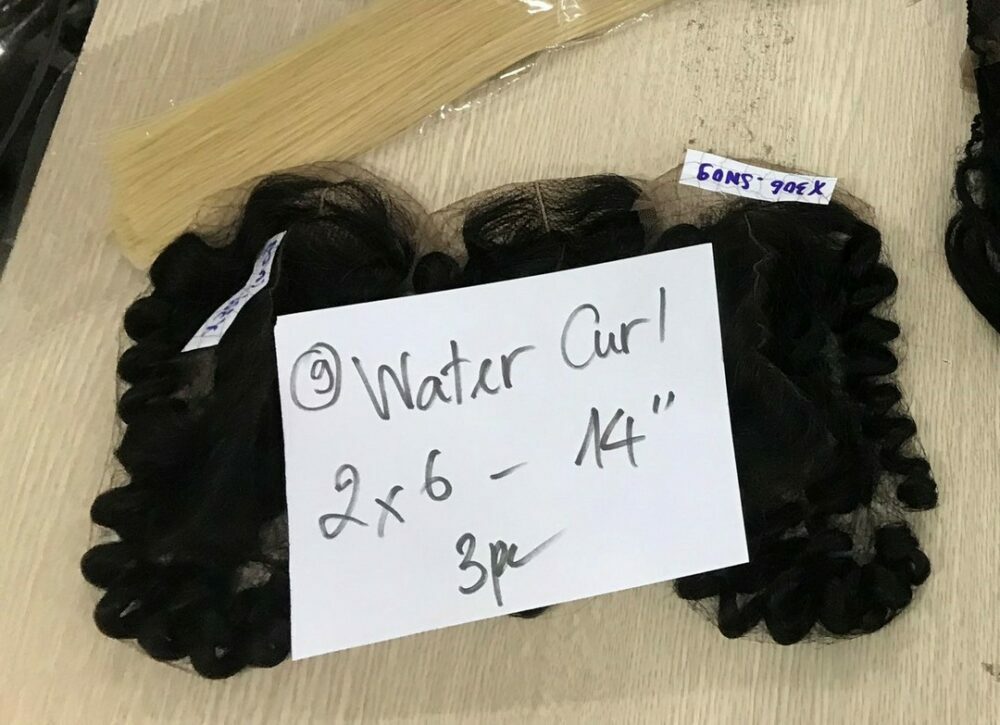 Wholesale Transparent Lace Water Curly Natural Color Hair Closure Wholesale Transparent Lace Water Curly Natural Color Hair Closure