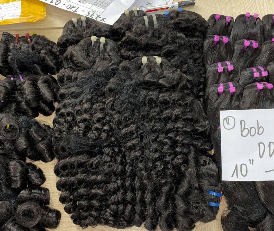 Water Curly Natural Color_14 Water Curly Natural Color