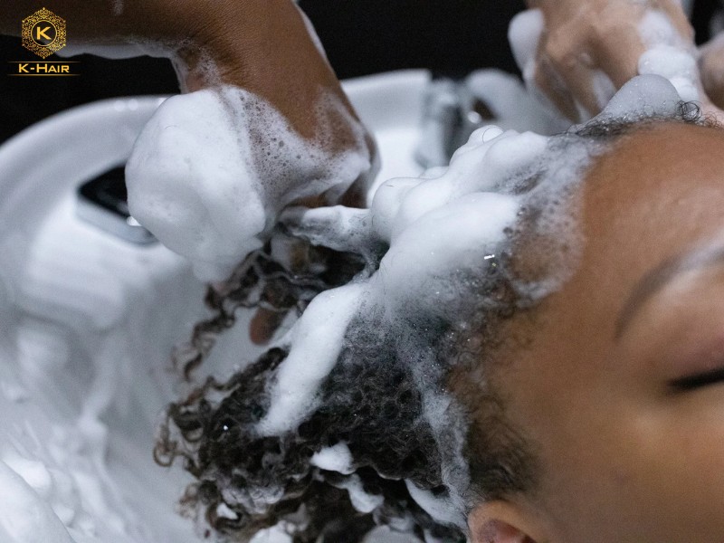 The perfect cleansing frequency should be 7-10 days, or 5-7 days if you use a lot of products