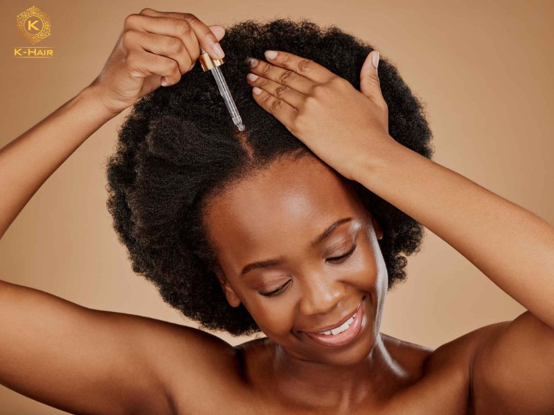 Coating your hair with oil is a great way to lock moisture