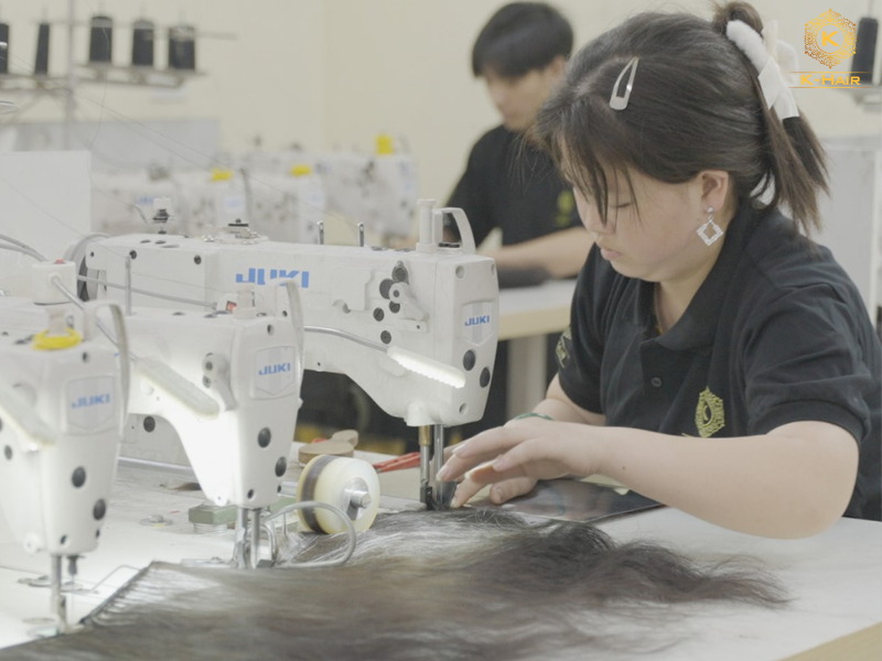 wavy hair vs curly hair