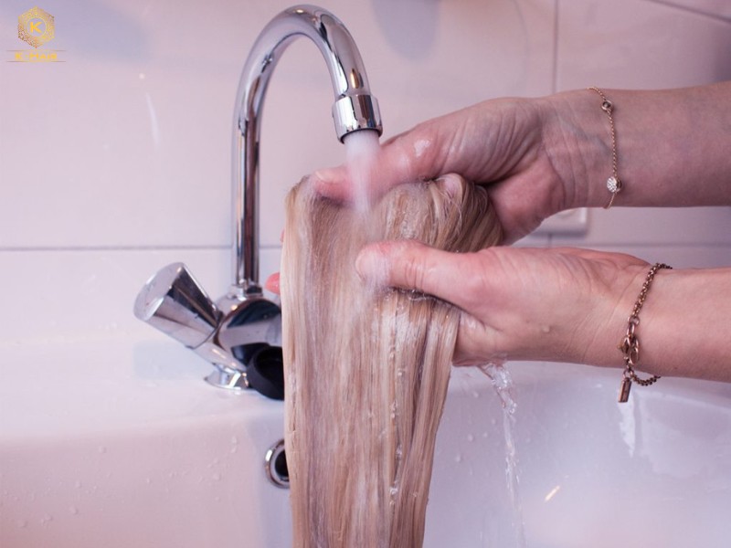14 Inch Hair Extensions - A Must-Have for All Businesses 11 To get rid of any residue, you can wash your inventory before storing