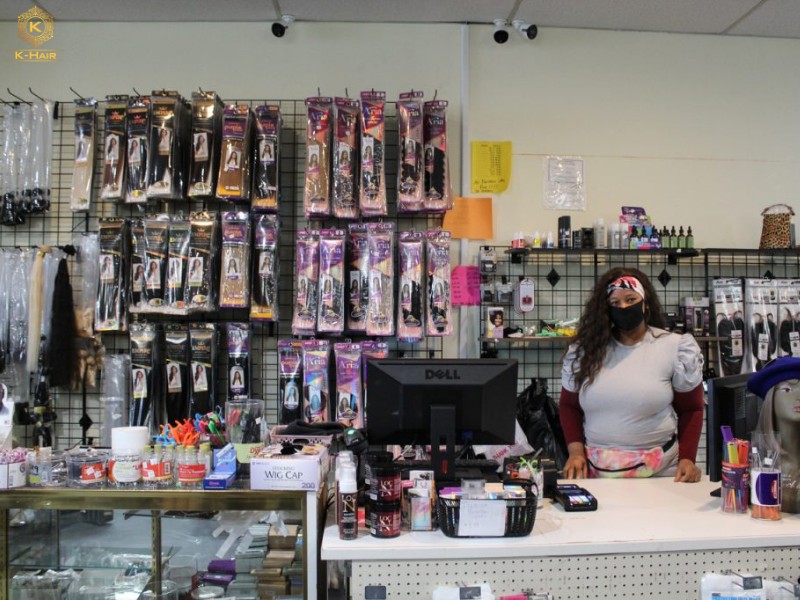 Mid Back Length Hair & Everything You Need to Know 4 Selling mid back length hair wholesale targets the everyday extension market
